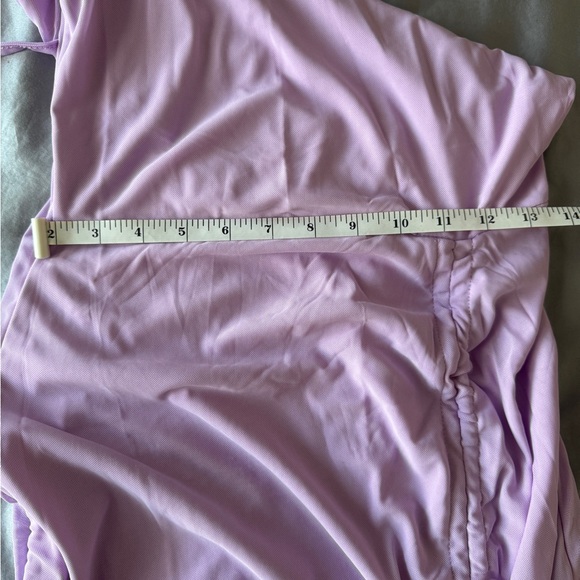 PrettyLittleThing Lilac Asymmetrical Dress - Picture 6 of 7